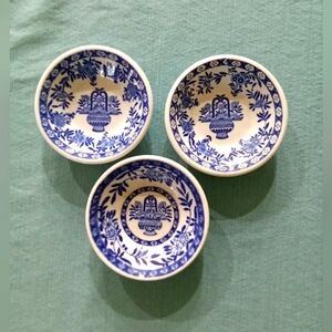Lot of 3 Vintage Blue and White Chinese Restaurant Sauce/Dipping Bowls